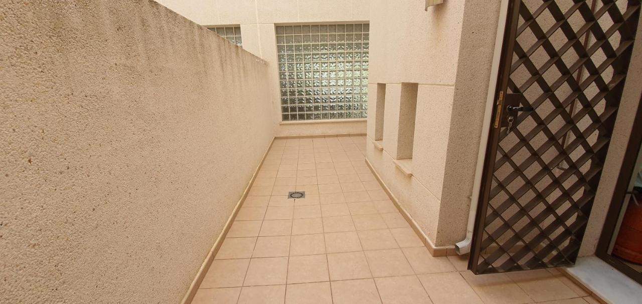 Apartamento Ciudad De Рота Екстериор снимка